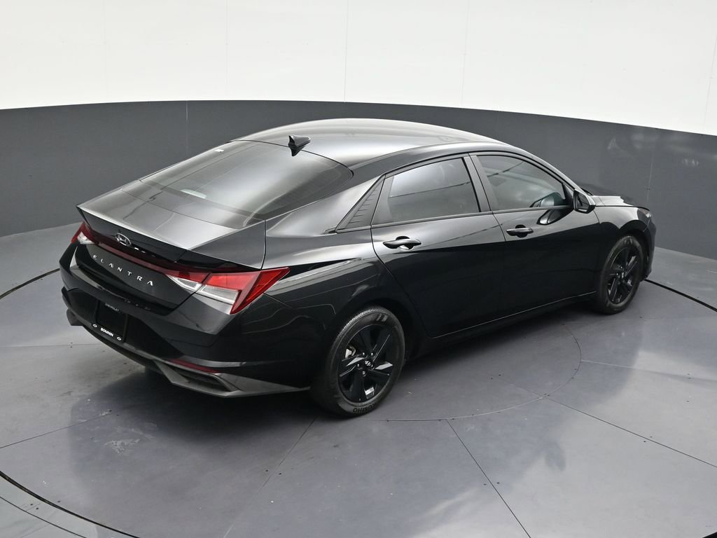 Used 2023 Hyundai Elantra SEL FWD image 26