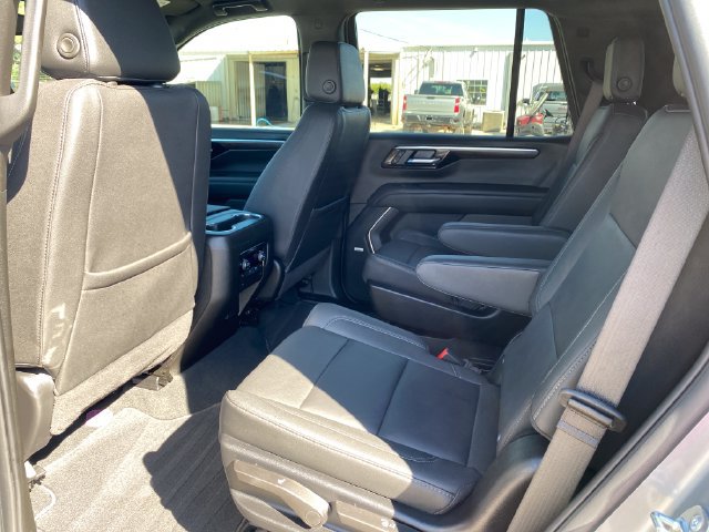 Used 2026 Chevrolet Tahoe Z71 w/ Comfort Package AWD/4WD image 14