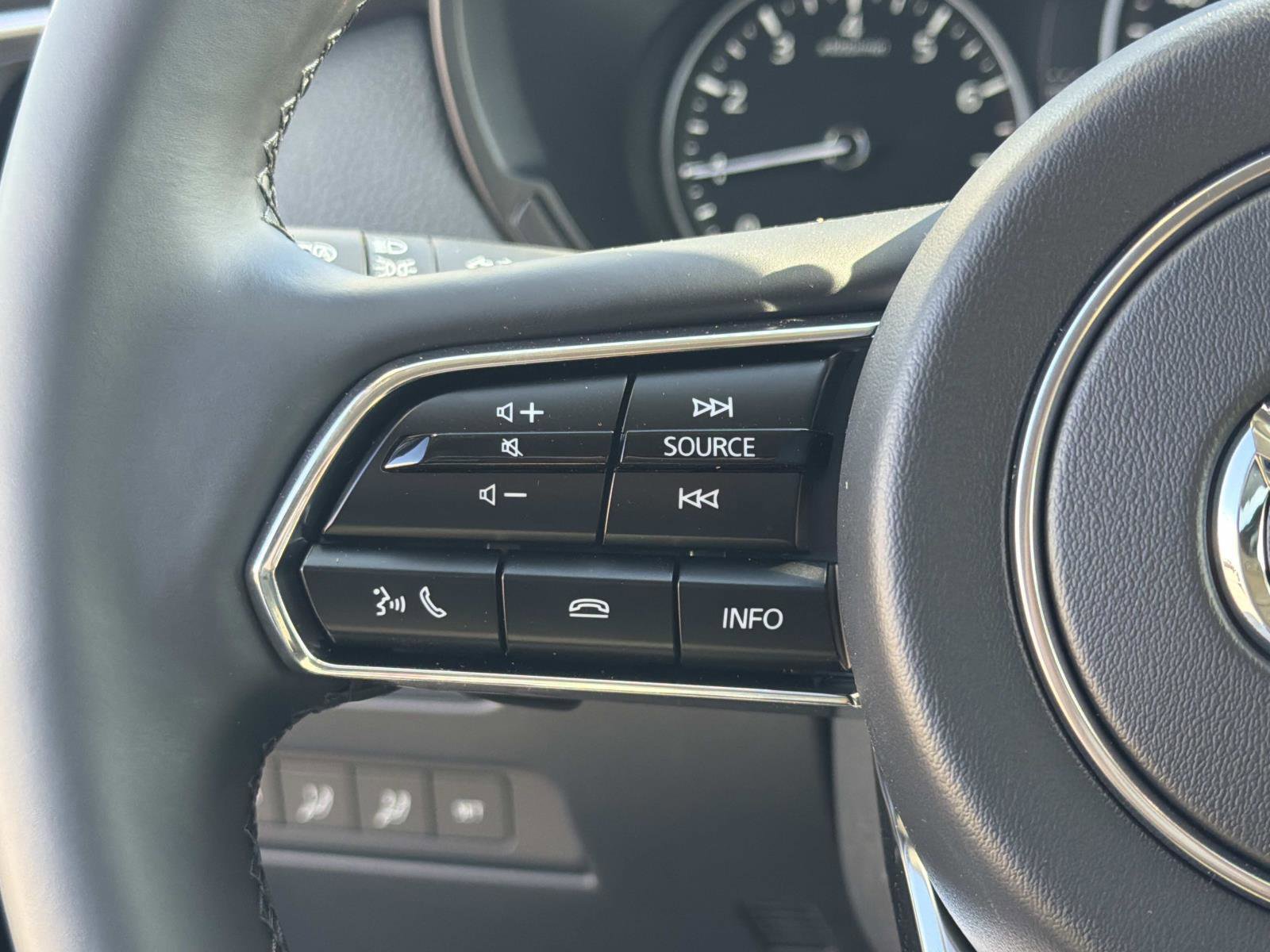 New 2026 MAZDA CX-90 3.3 Turbo w/ Preferred Package AWD/4WD image 9