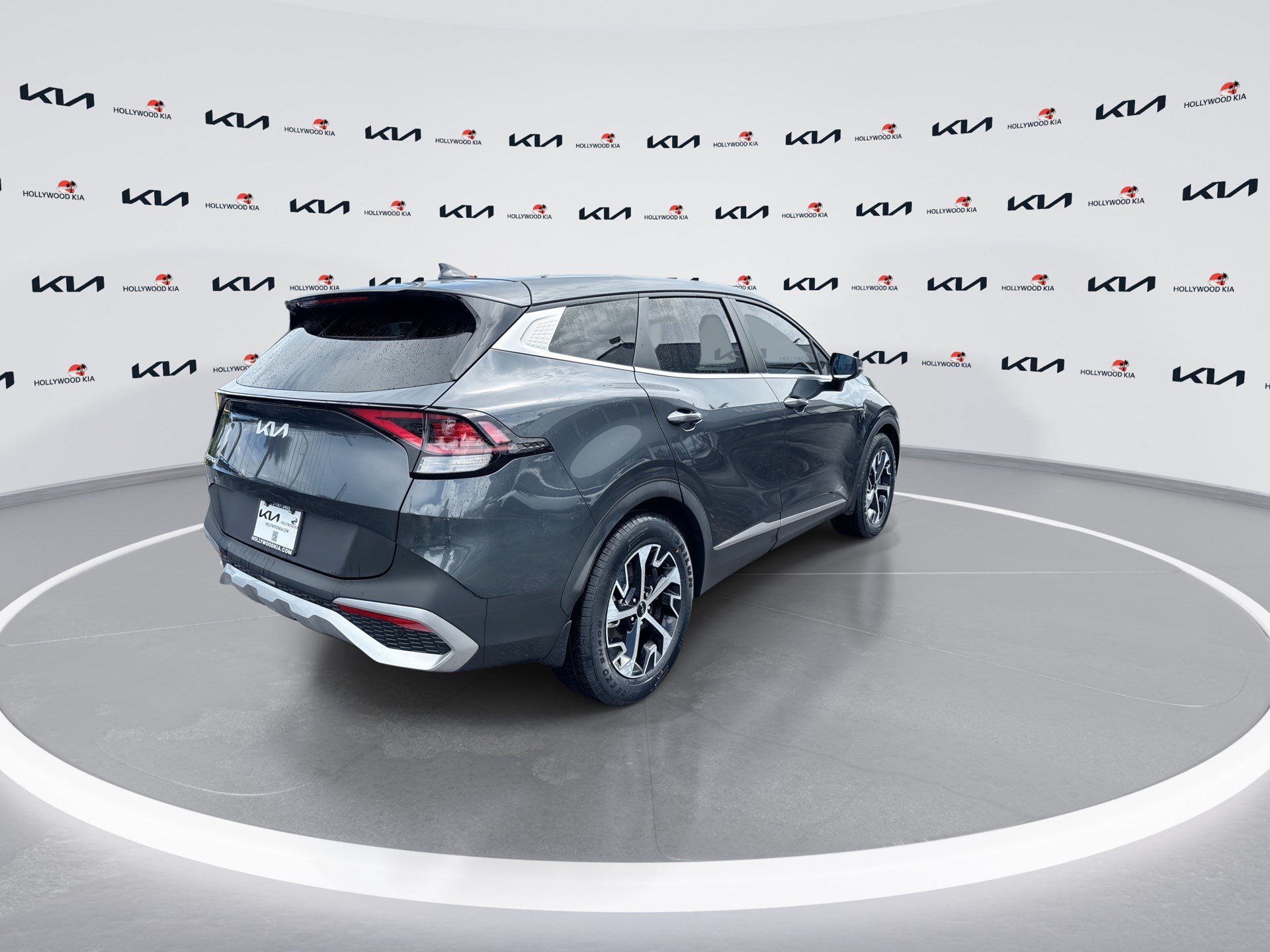 Certified 2024 Kia Sportage EX FWD image 8