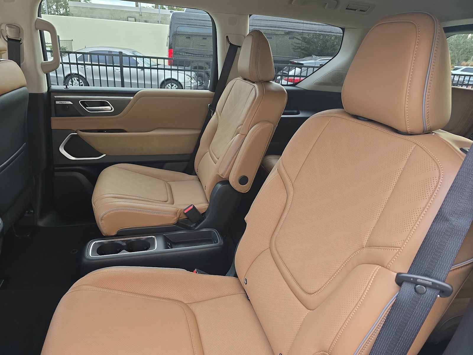 New 2026 INFINITI QX80 Luxe w/ Cargo Package image 13