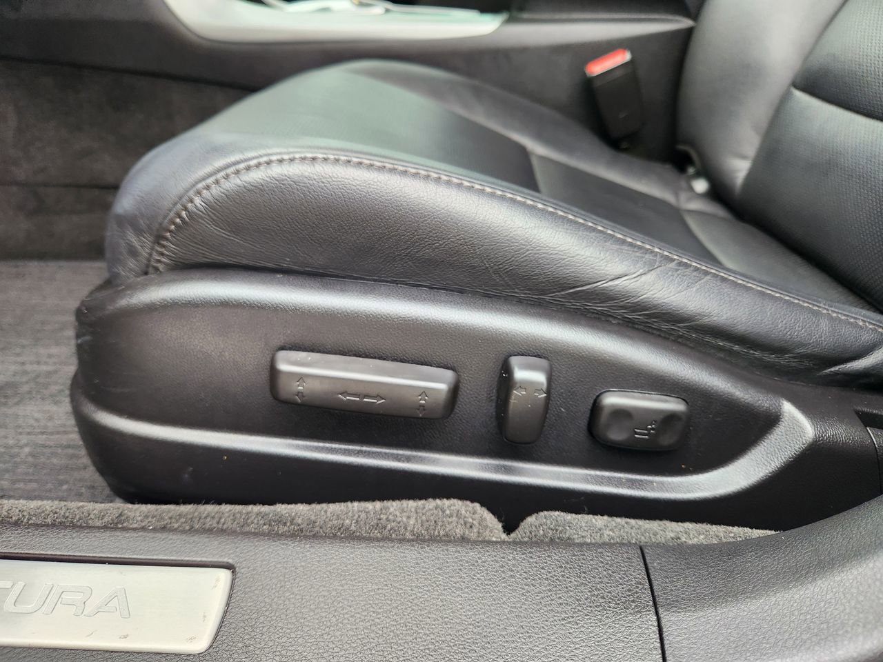 Used 2016 Acura TLX V6 w/ Technology Package FWD image 23