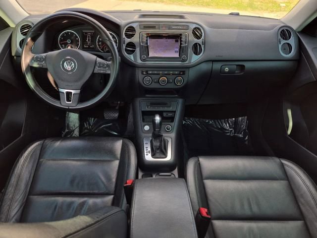 Used 2017 Volkswagen Tiguan Sport image 21
