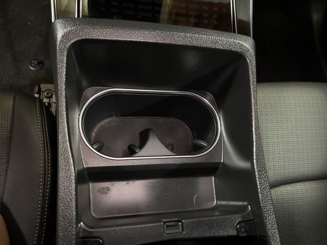 Used 2023 Subaru Solterra Limited image 29