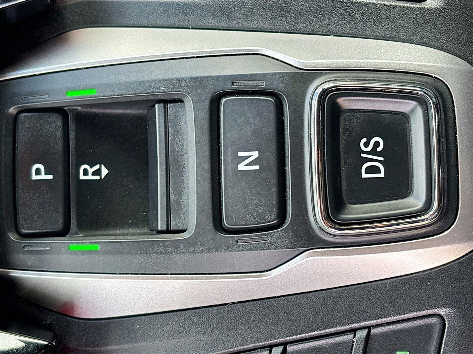 Used 2025 Honda Odyssey Sport-L image 17