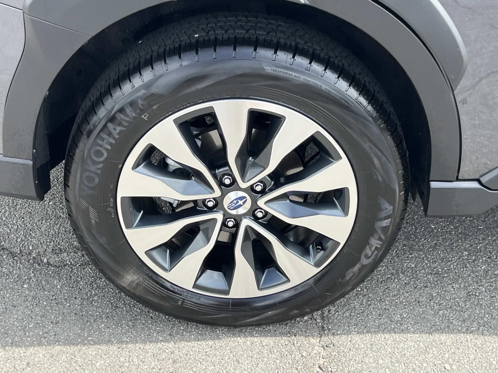 Certified 2025 Subaru Outback Touring w/ Tech Package 3 image 17