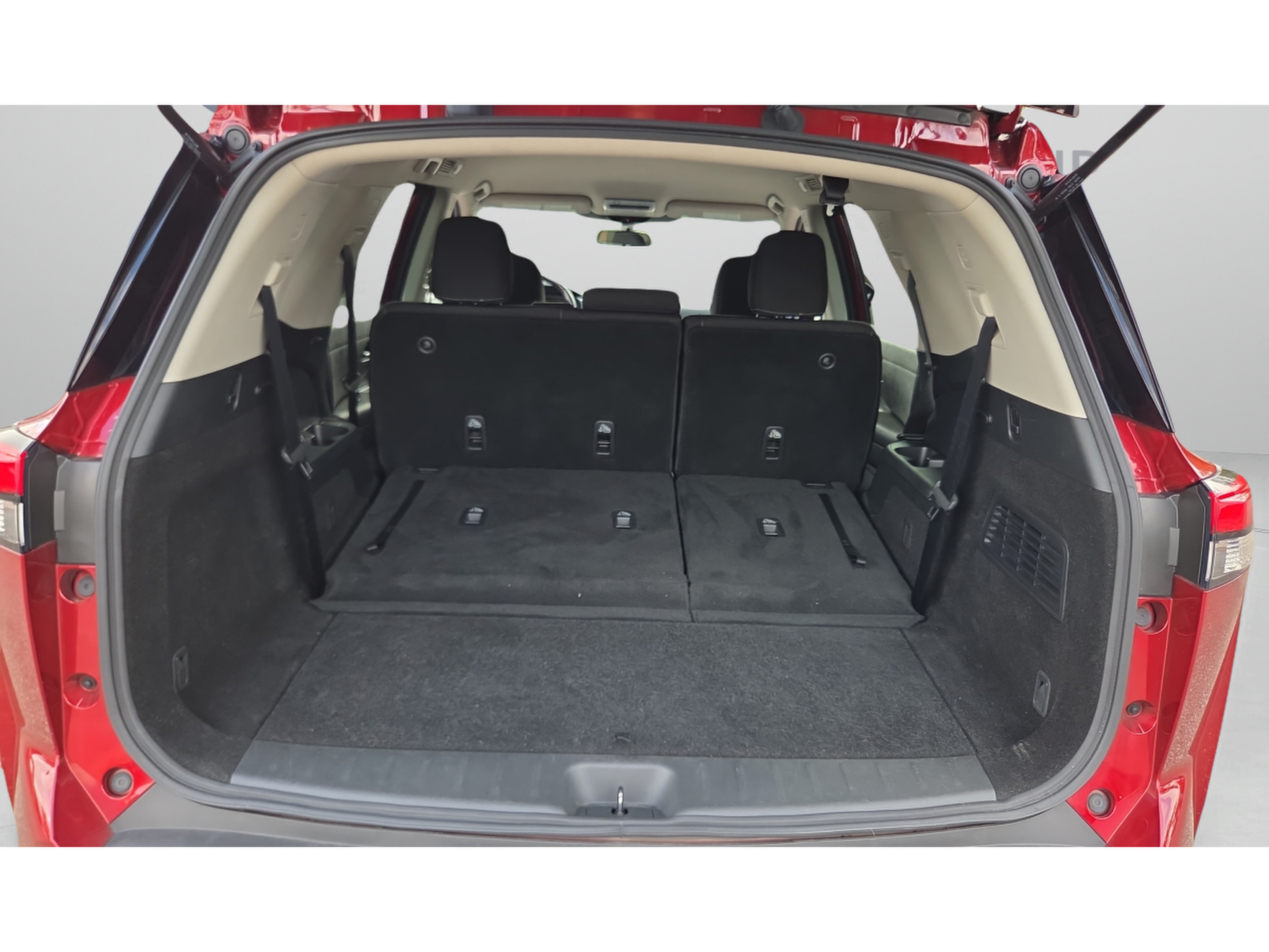 Used 2024 Nissan Pathfinder SV AWD/4WD image 14