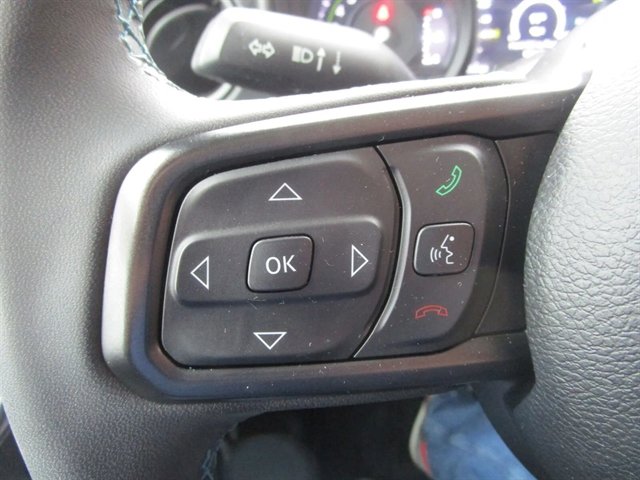 Used 2024 Jeep Wrangler Unlimited Rubicon 4xe image 26