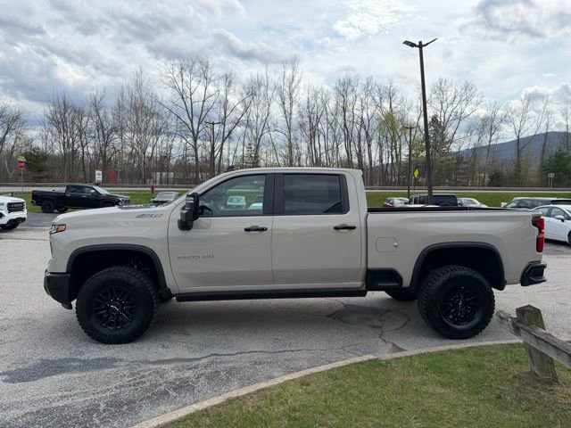 New 2026 Chevrolet Silverado 2500 ZR2 image 6
