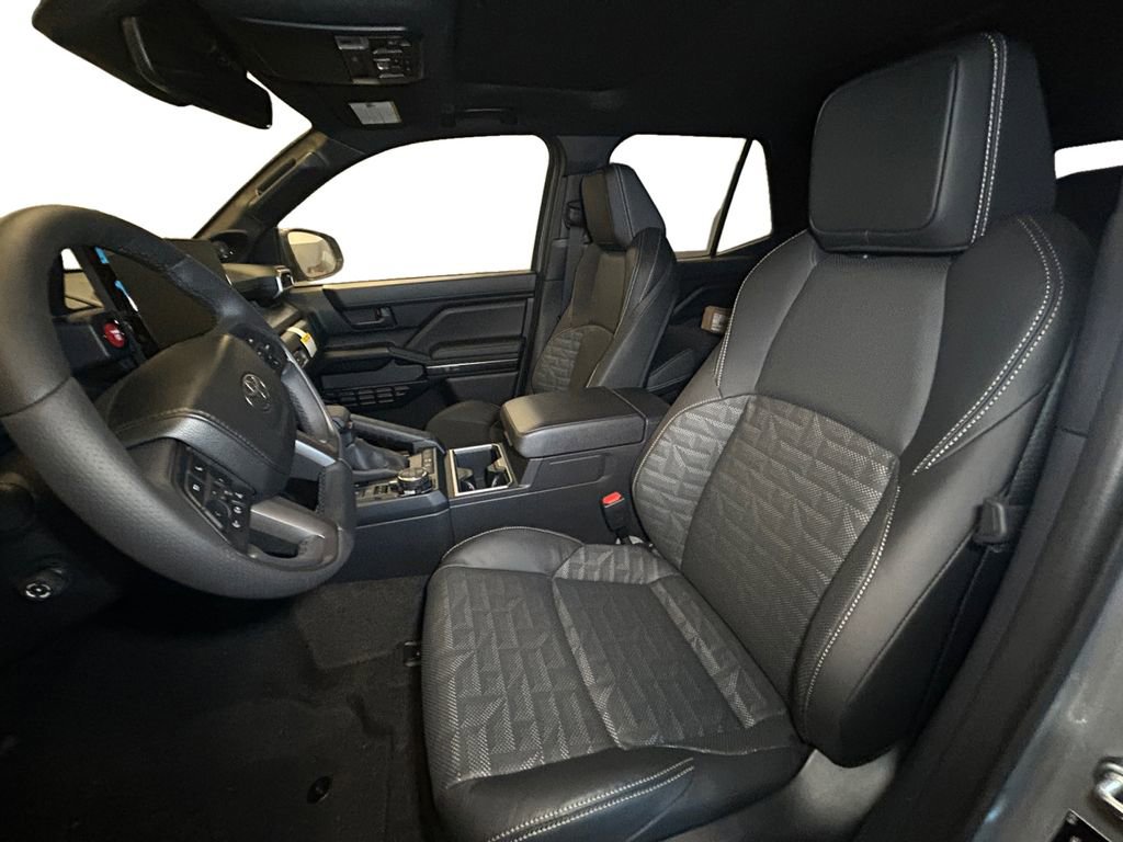 New 2025 Toyota 4Runner TRD Off-Road Premium image 9