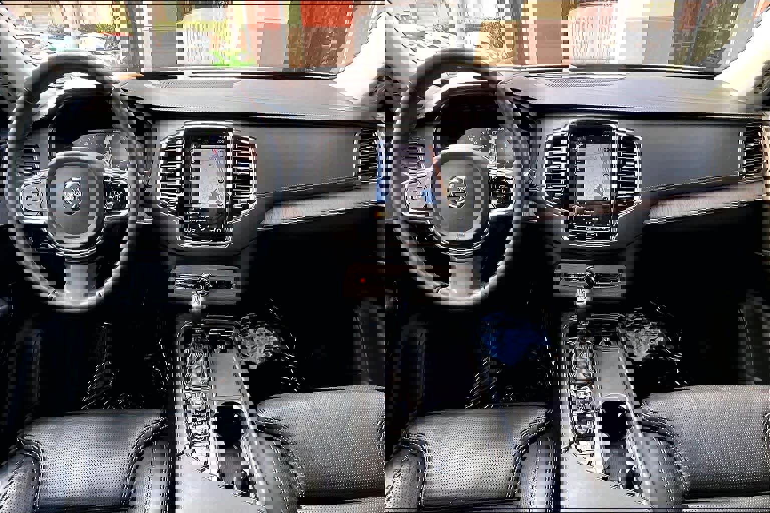 Used 2021 Volvo XC90 T6 Inscription image 14