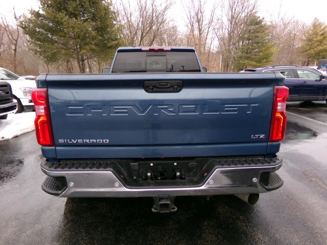 Used 2024 Chevrolet Silverado 3500 LTZ w/ LTZ Plus Package image 5