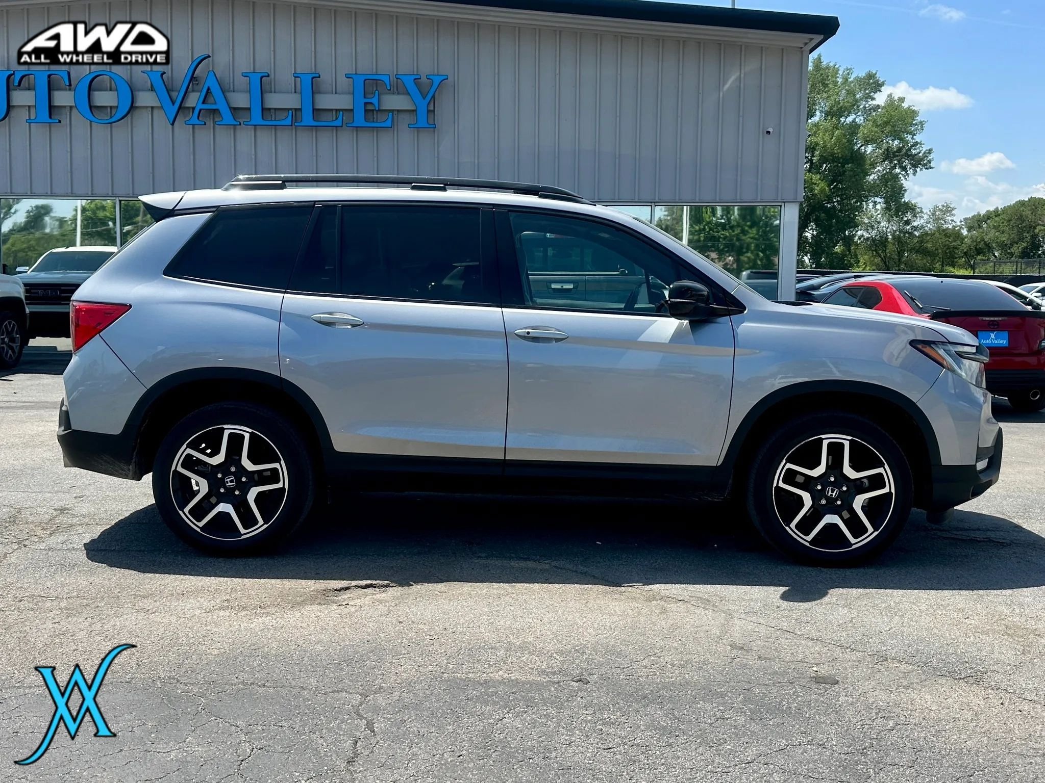Used 2023 Honda Passport Elite image 8