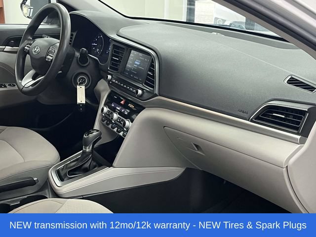 Used 2020 Hyundai Elantra SEL FWD image 24