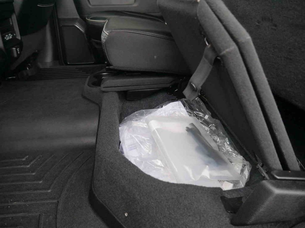 Certified 2023 RAM 2500 Rebel w/ Level 2 Equipment Group image 16