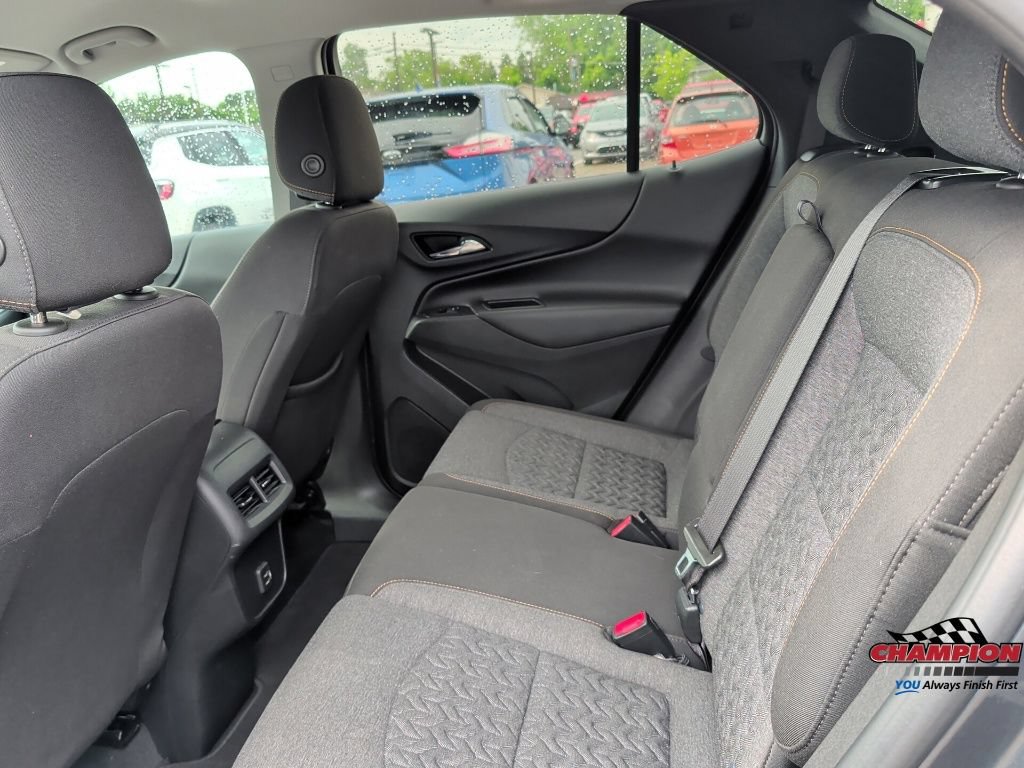 Used 2023 Chevrolet Equinox LT AWD/4WD image 15