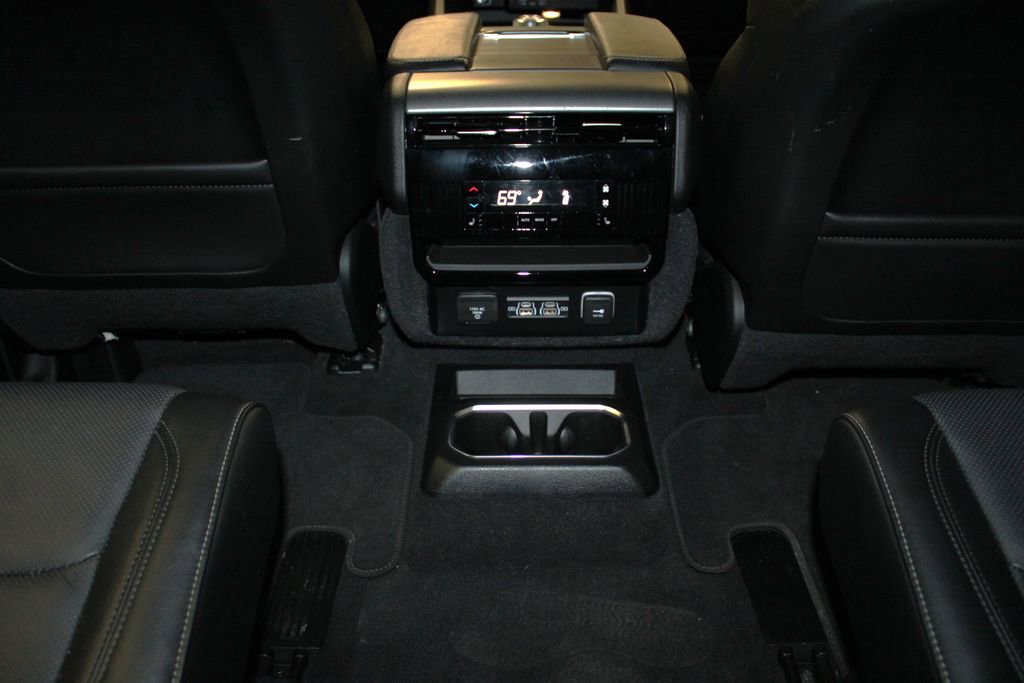 Used 2025 Jeep Wagoneer Series II image 33