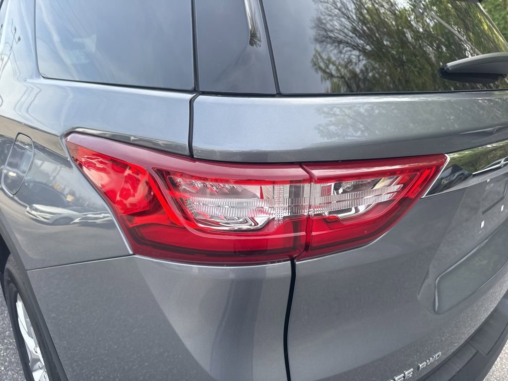 Used 2019 Chevrolet Traverse LT image 9