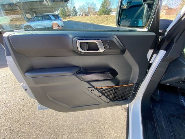 Used 2024 Ford Bronco Badlands image 13