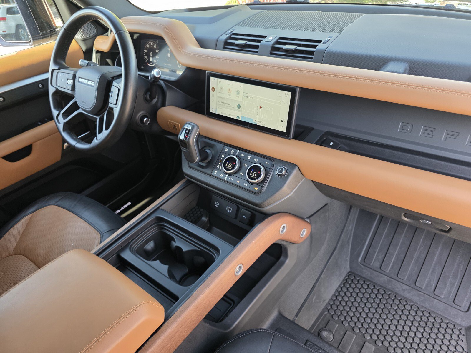 Used 2020 Land Rover Defender 110 X AWD/4WD image 27