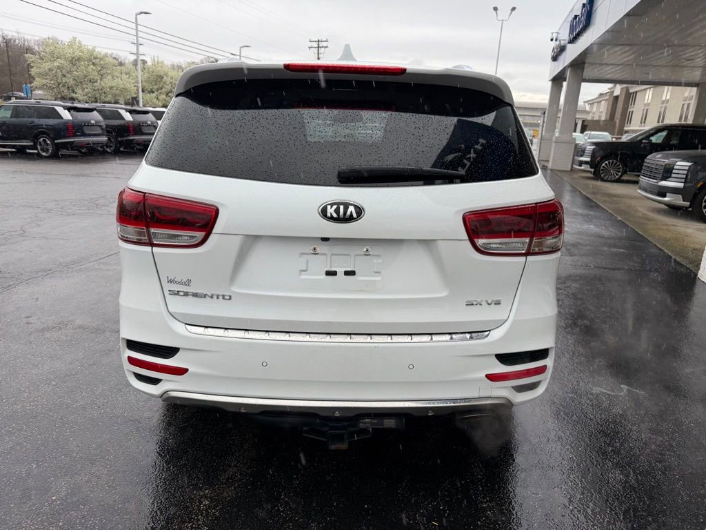 Used 2016 Kia Sorento SX image 6