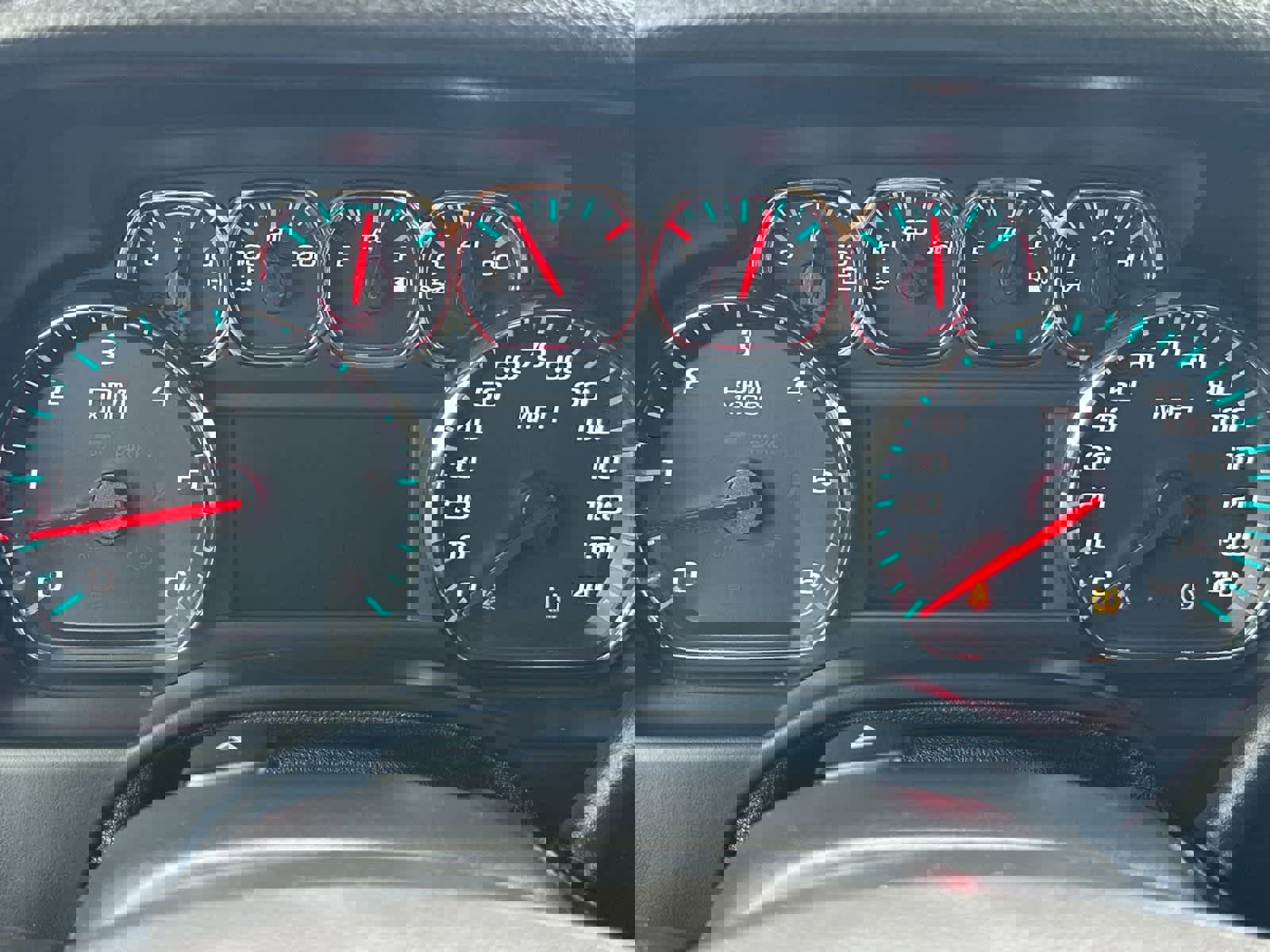 Used 2018 Chevrolet Suburban Premier image 29