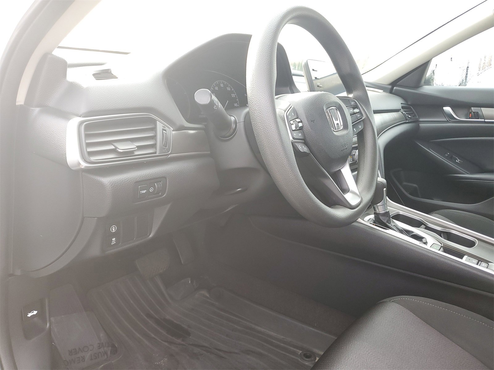 Used 2018 Honda Accord LX image 17