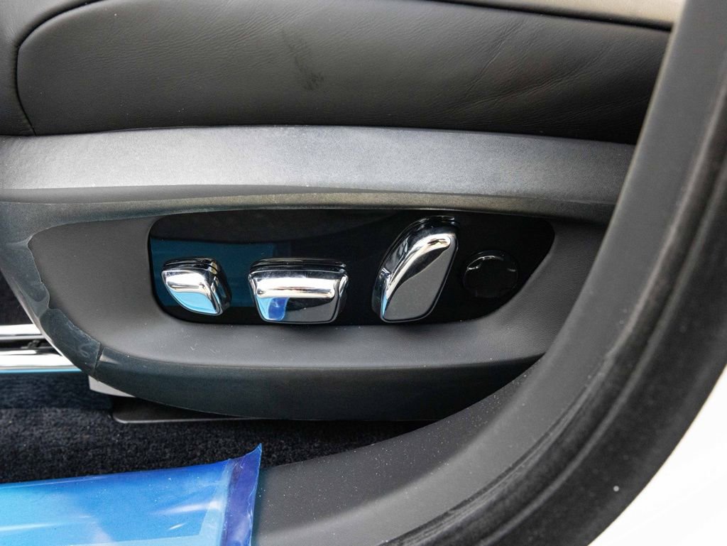 New 2026 Rolls-Royce Ghost Black Badge image 32