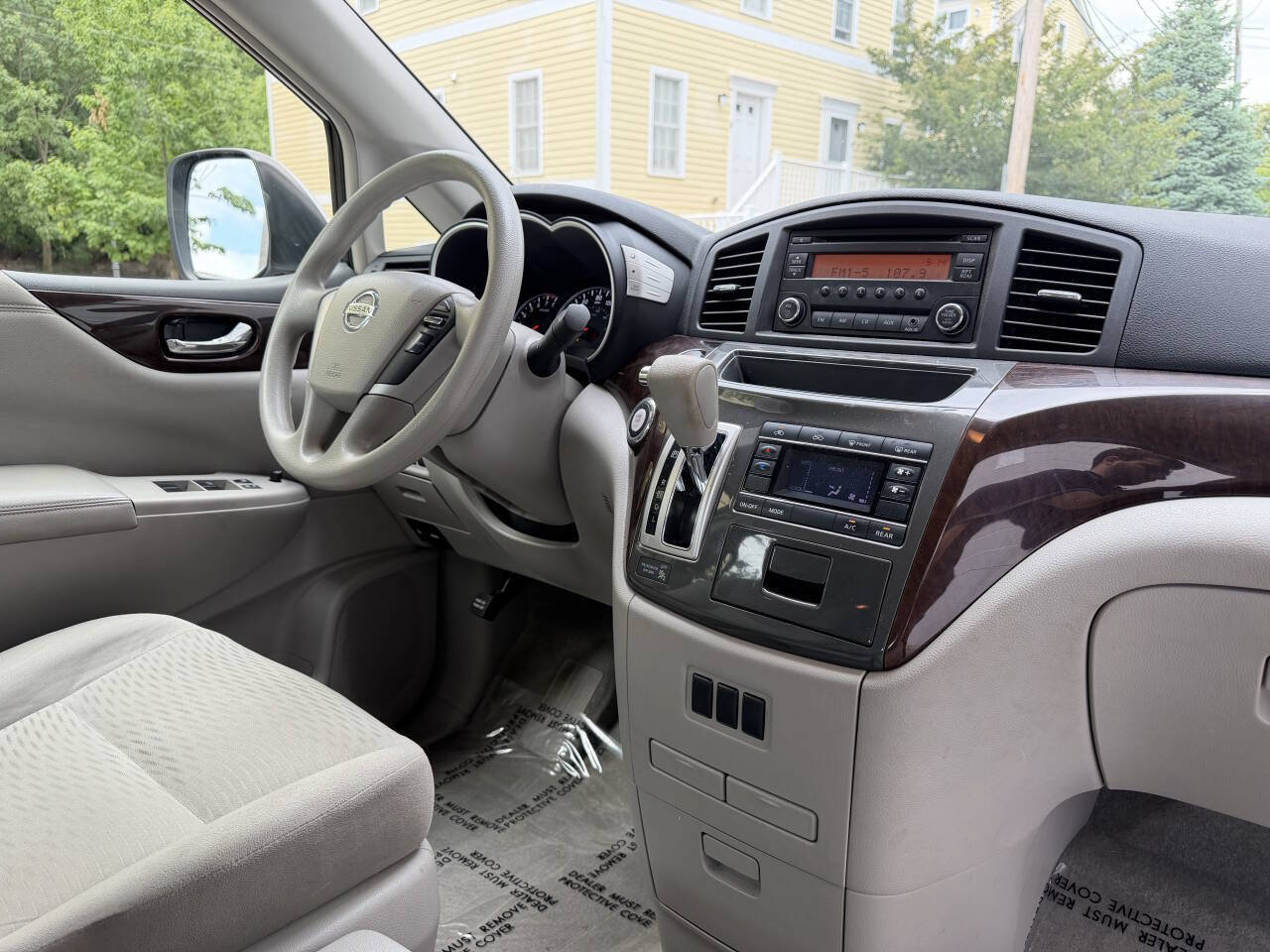 Used 2014 Nissan Quest S FWD image 16