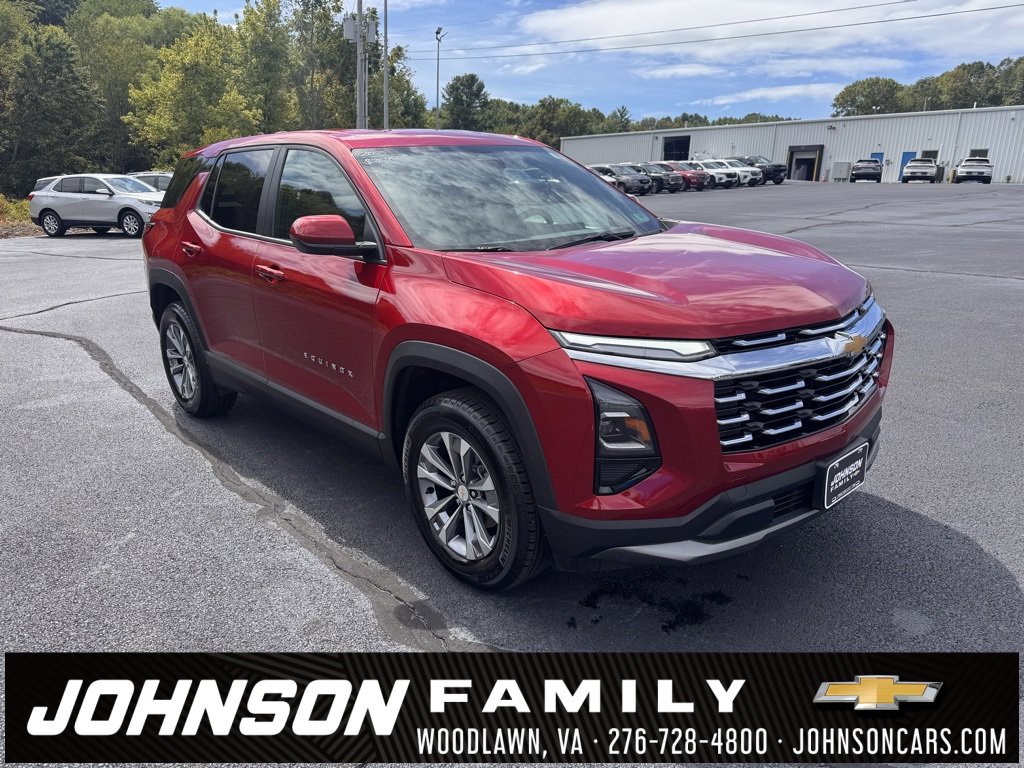 Used 2025 Chevrolet Equinox LT image 1