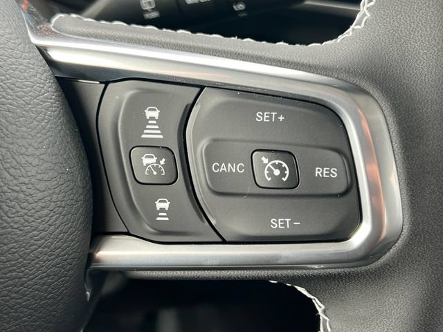 New 2025 Jeep Wrangler Unlimited Sahara w/ Safety Group AWD/4WD image 18