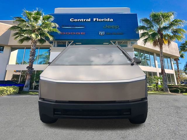 Used 2024 Tesla Cybertruck AWD Crew Cab image 3
