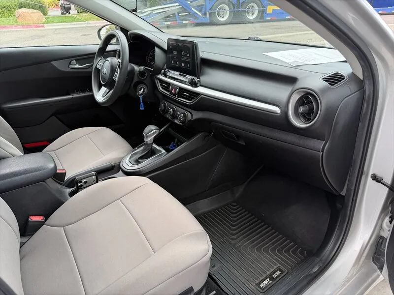 Used 2021 Kia Forte LXS FWD image 21