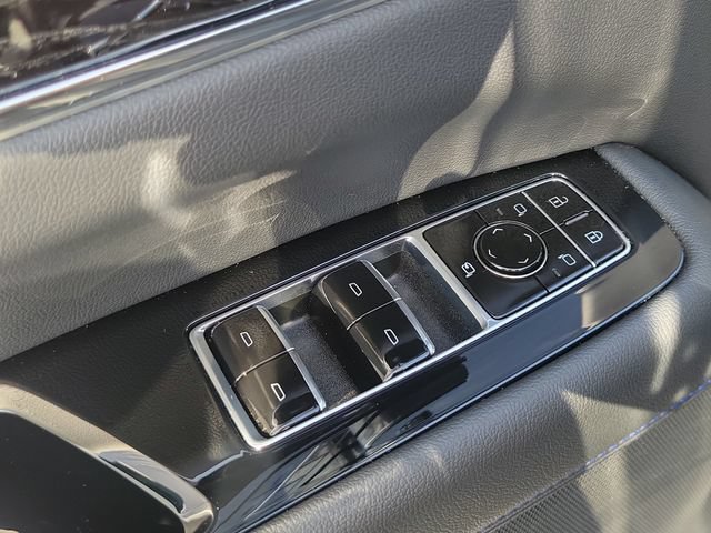 New 2026 Cadillac Escalade IQL Sport 1 w/ LPO, Floor Liner Package AWD/4WD image 23