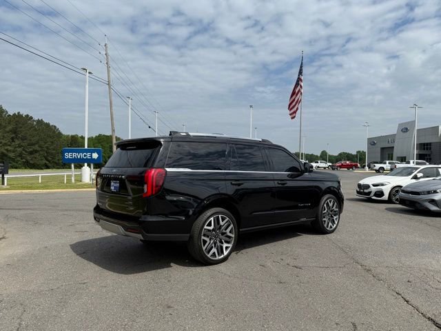 Used 2026 Ford Expedition Platinum w/ Platinum Ultimate Package AWD/4WD image 6