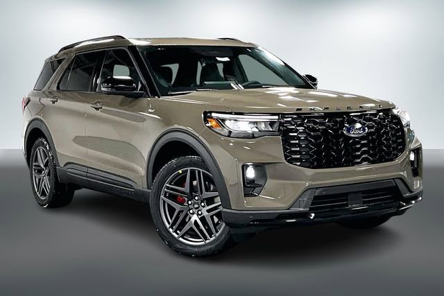 New 2026 Ford Explorer ST-Line w/ ST-Line Street Pack image 1