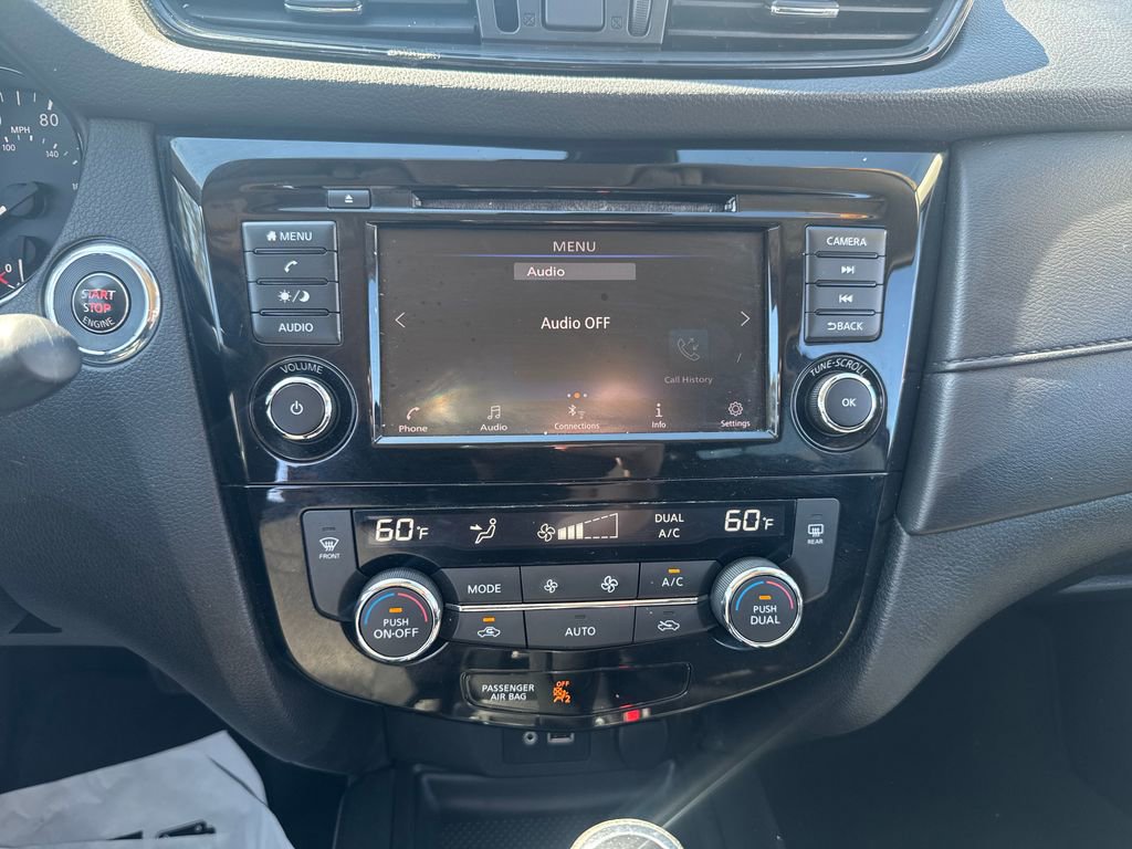 Used 2019 Nissan Rogue SV image 22