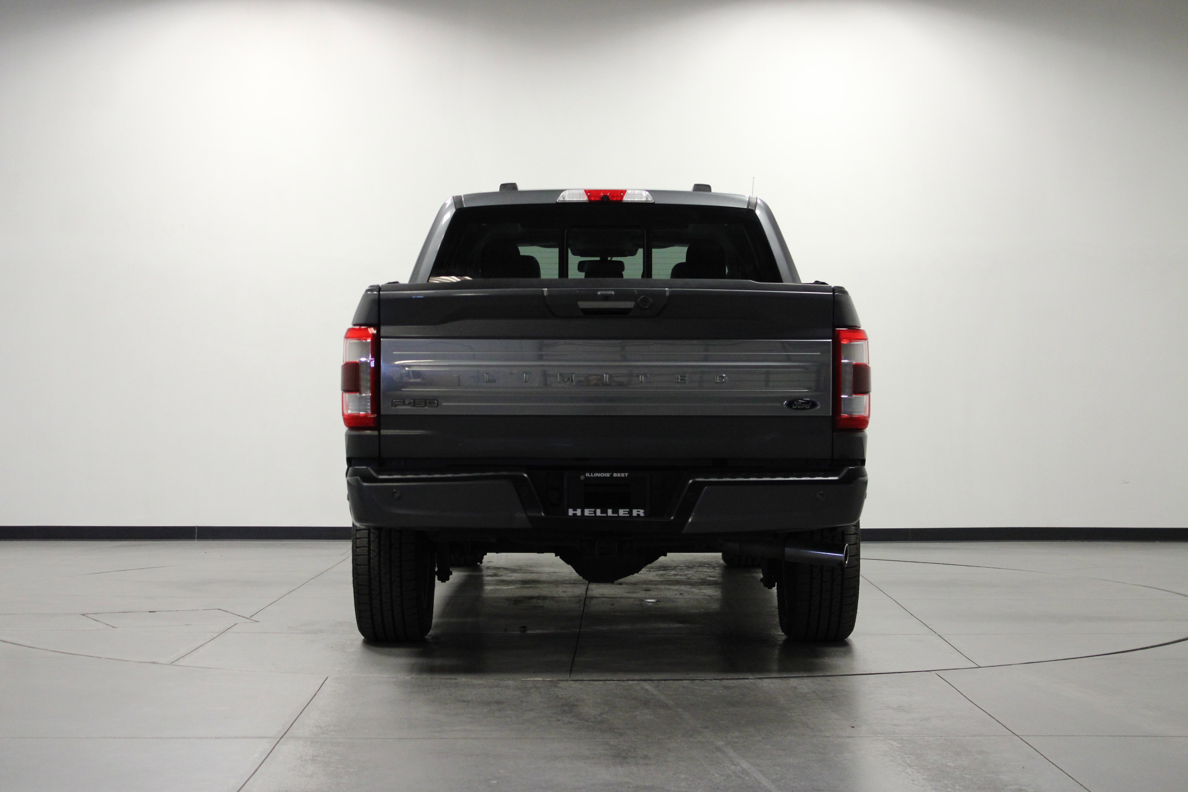 Used 2021 Ford F150 Limited image 5