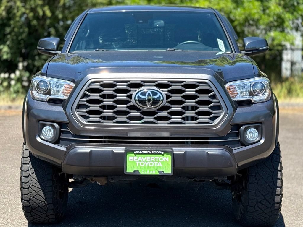 Used 2022 Toyota Tacoma TRD Off-Road AWD/4WD image 8