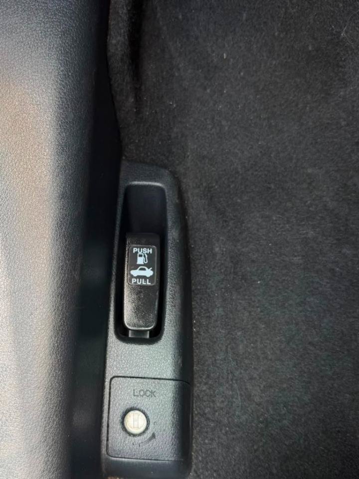 Used 2013 Honda Accord LX image 31