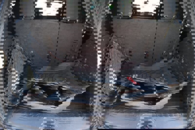 Used 2022 GMC Yukon SLE image 40