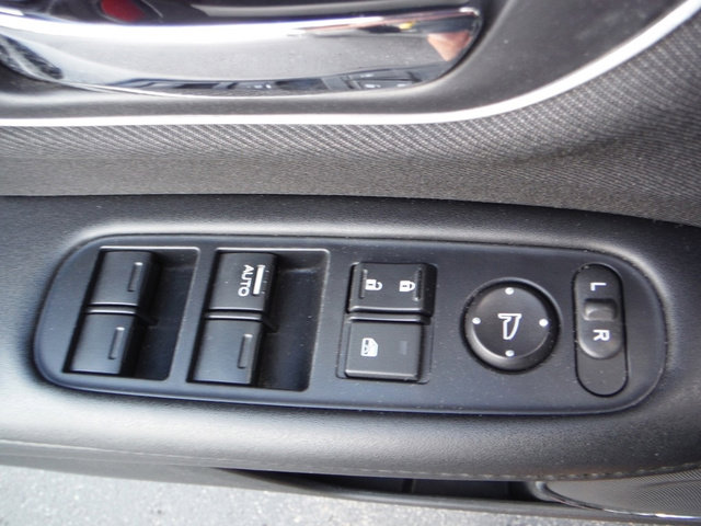 Used 2022 Honda HR-V EX image 15