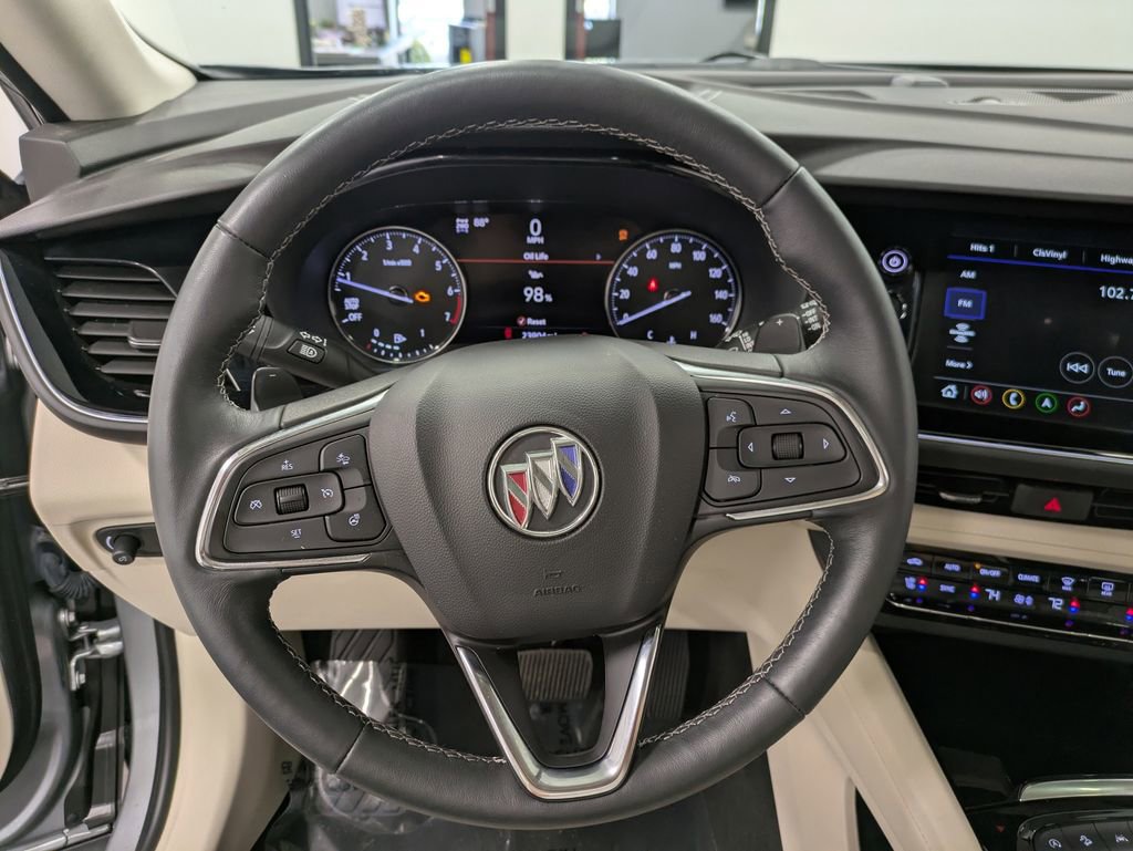 Used 2023 Buick Envision Avenir image 19
