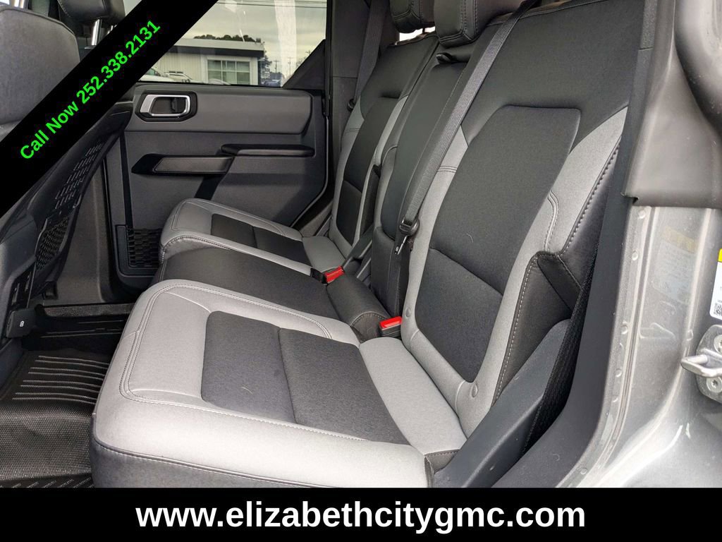 Used 2024 Ford Bronco Big Bend image 15