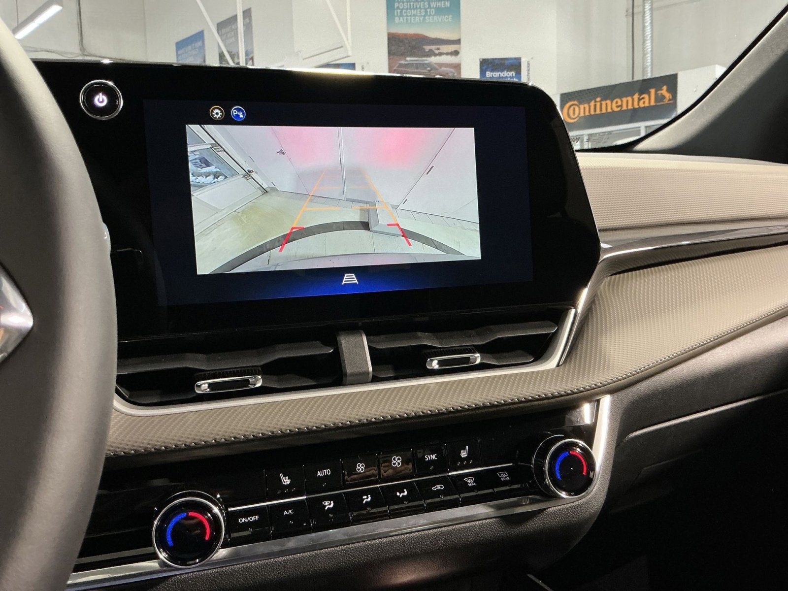 New 2026 Chevrolet Equinox LT w/ Convenience Package II image 27