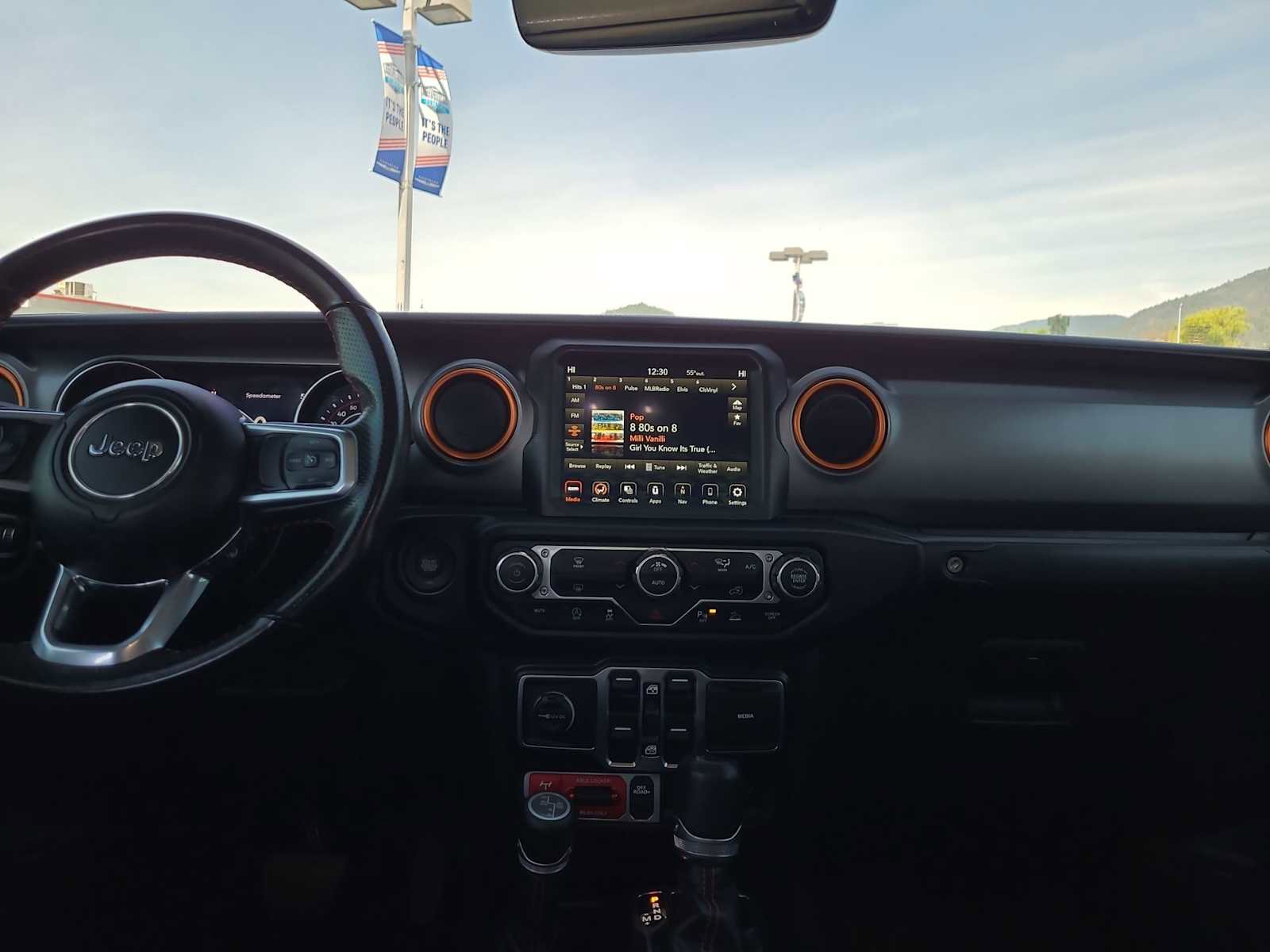 Used 2021 Jeep Gladiator Mojave AWD/4WD image 18