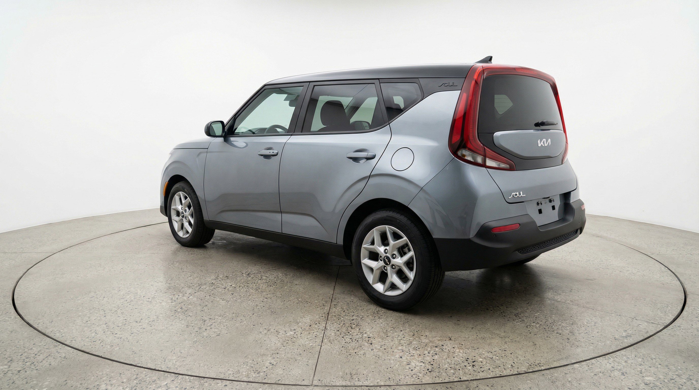 Used 2025 Kia Soul LX w/ LX Technology Package image 6
