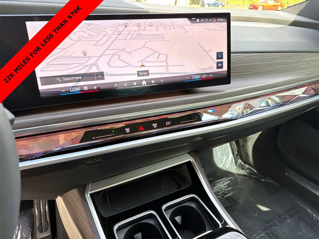 Used 2023 BMW i7 xDrive60 image 24