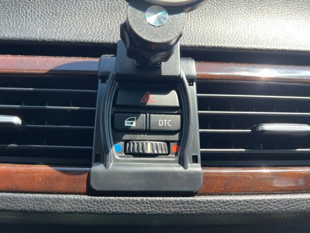 Used 2010 BMW 328i xDrive Sedan AWD/4WD image 17