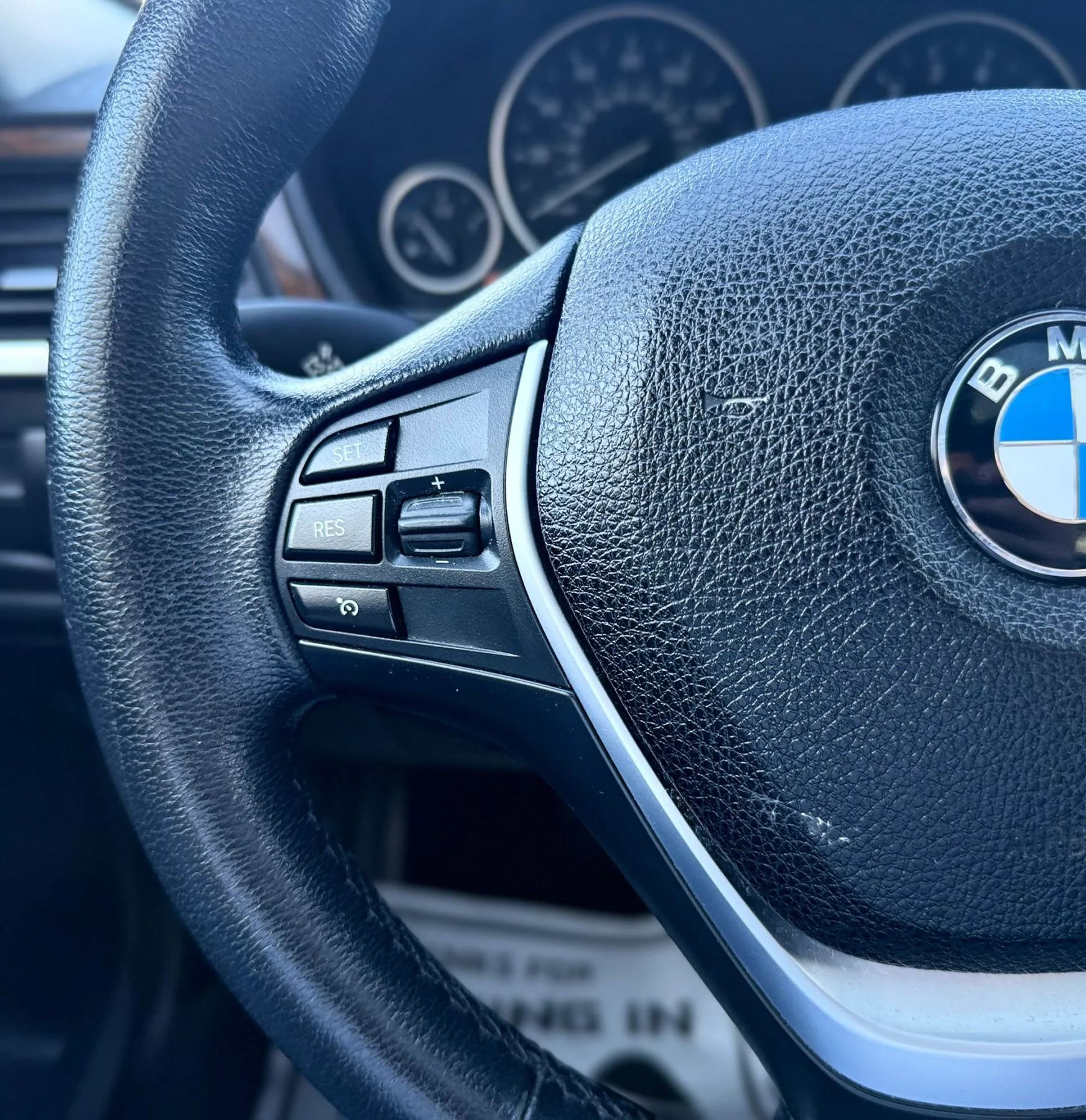 Used 2015 BMW 328i xDrive Sedan AWD/4WD image 14